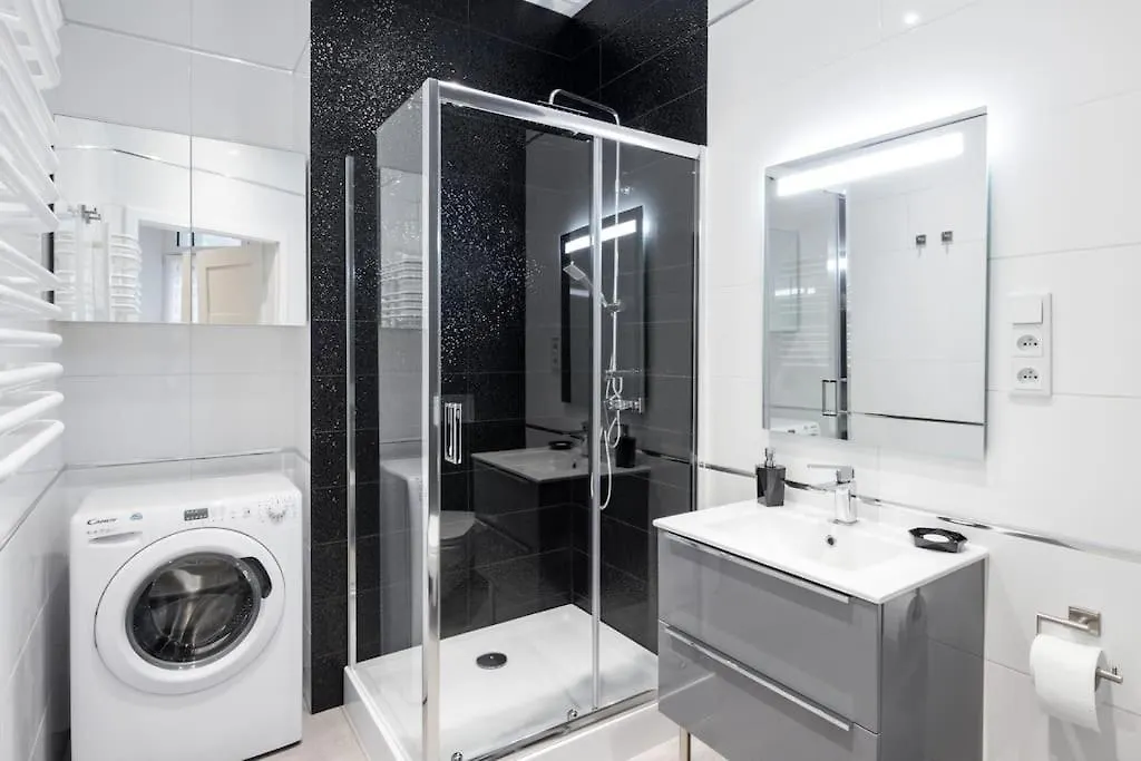 Apartment With Air Conditioning In The Heart Of Cracow Heart Krakow 0*,